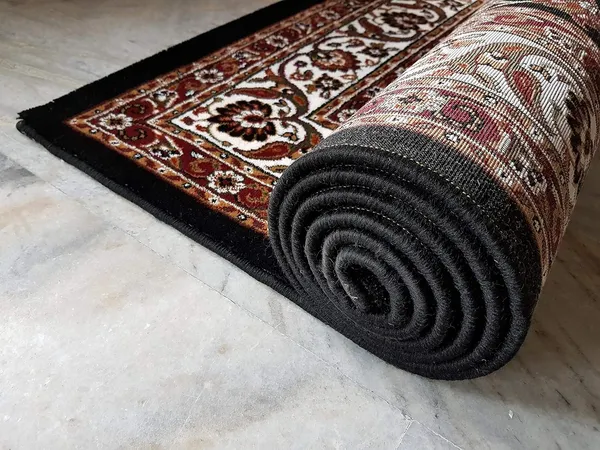 Black_Silk_Touch_Carpet_For_Living_Room_And_Bedroom_(_4_X_6_Feet_)