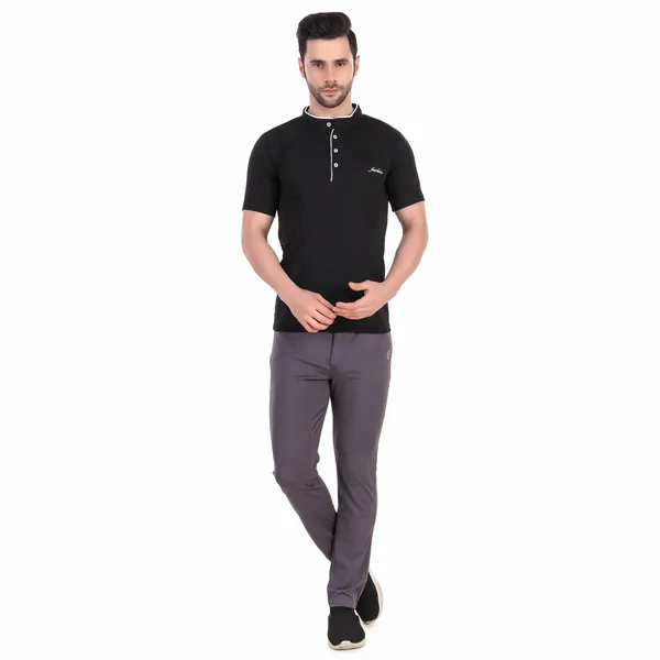 Black_Cotton_Blend_Regular_Fit_Solid_Western_Wear_Casual_T-Shirt