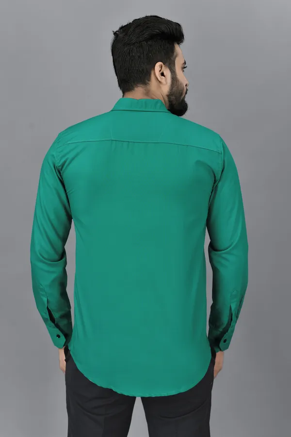 Green_Cotton_Blend_Regular_Fit_Full_Sleeve_Solid_Hip_Length_Shirt_For_Men
