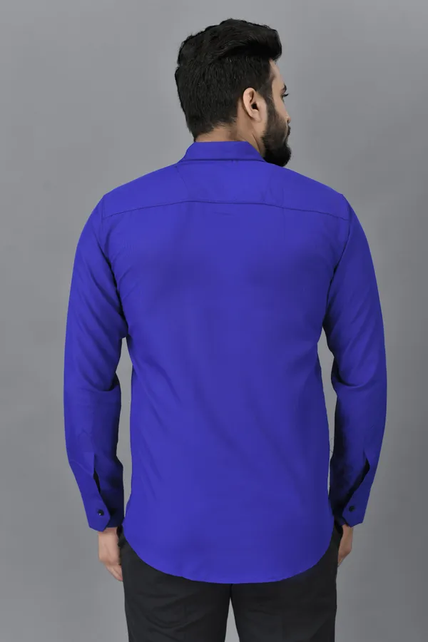 Blue_Cotton_Blend_Regular_Fit_Full_Sleeve_Solid_Hip_Length_Shirt_For_Men