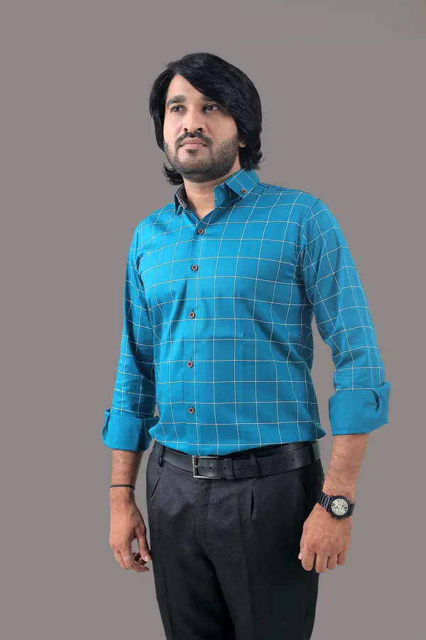 Blue_Cotton_Blend_Regular_Fit_Full_Sleeve_Checkered_Hip_Length_Shirt_For_Men