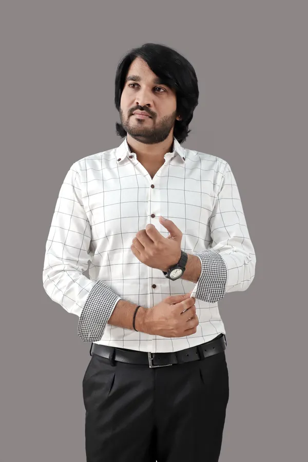 White_Cotton_Blend_Regular_Fit_Full_Sleeve_Checkered_Hip_Length_Shirt_For_Men