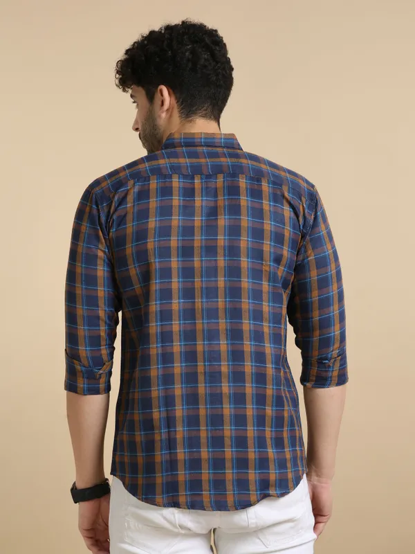 Blue_&_Yellow_&_Dark_Blue_Cotton_Blend_Regular_Fit_3/4th_Sleeve_Checkered_Long_Shirt_For_Men