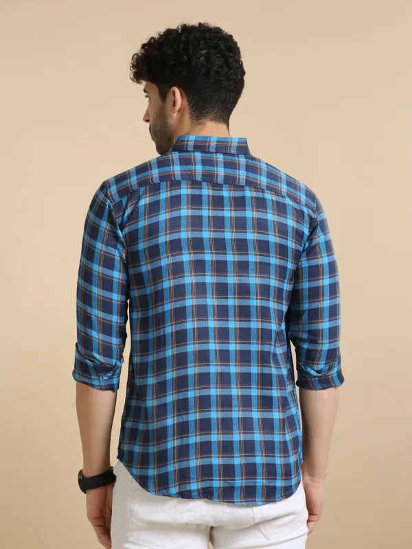 Dark_Blue_&_Light_Blue_&_Brown_Cotton_Blend_Regular_Fit_3/4th_Sleeve_Checkered_Long_Shirt_For_Men
