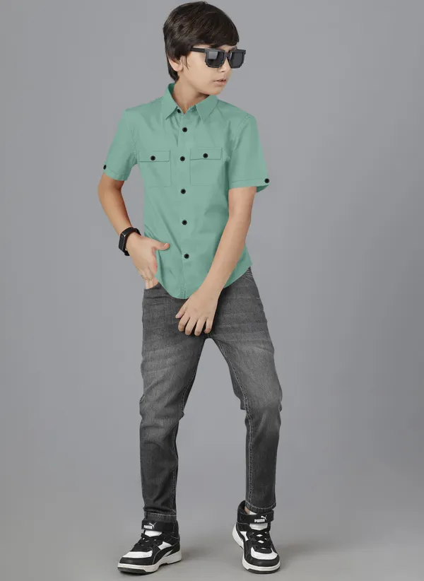 Aqua_Green_Cotton_Blend_Regular_Fit_Half_Sleeve_Solid_Long_Shirt_For_Boys