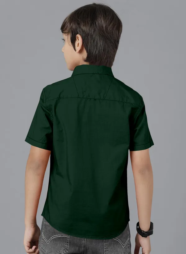 Dark_Green_Cotton_Blend_Regular_Fit_Half_Sleeve_Solid_Long_Shirt_For_Boys