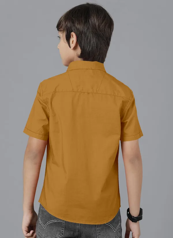 Yellow_Cotton_Blend_Regular_Fit_Half_Sleeve_Solid_Long_Shirt_For_Boys