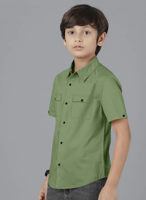 Light_Green_Cotton_Blend_Regular_Fit_Half_Sleeve_Solid_Long_Shirt_For_Boys