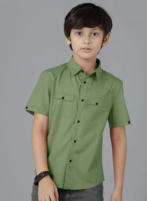 Light_Green_Cotton_Blend_Regular_Fit_Half_Sleeve_Solid_Long_Shirt_For_Boys