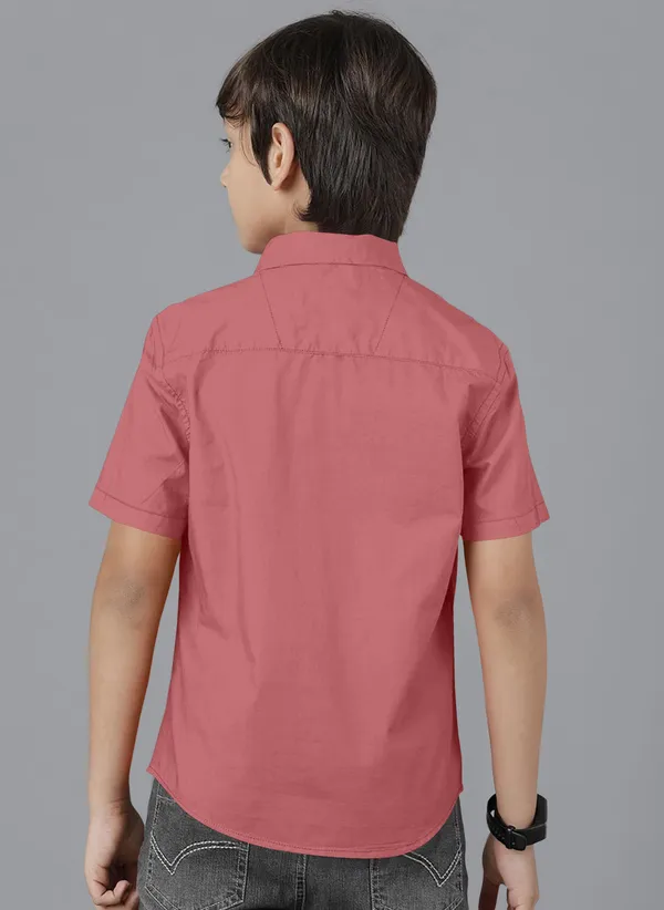 Pink_Cotton_Blend_Regular_Fit_Half_Sleeve_Solid_Long_Shirt_For_Boys