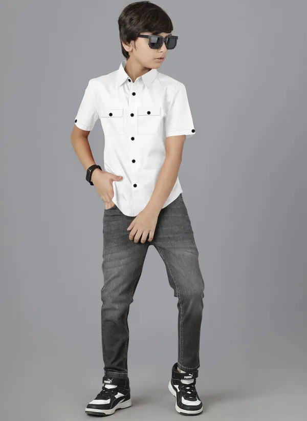 White_Cotton_Blend_Regular_Fit_Half_Sleeve_Solid_Long_Shirt_For_Boys