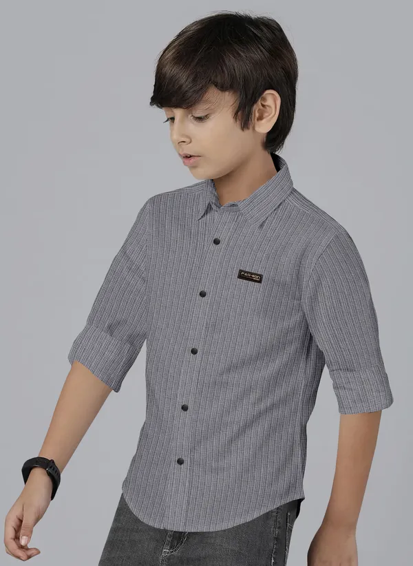 Grey_Polycotton_Regular_Fit_Full_Sleeve_Self_Design_Long_Shirt_For_Boys