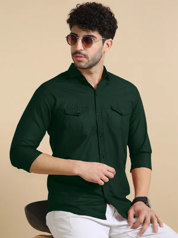 Dark_Green_Cotton_Blend_Regular_Fit_Full_Sleeve_Solid_Long_Shirt_For_Men