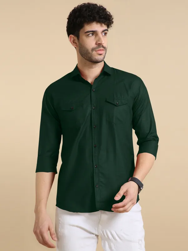 Dark_Green_Cotton_Blend_Regular_Fit_Full_Sleeve_Solid_Long_Shirt_For_Men