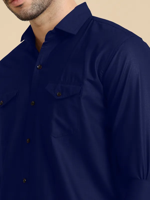 Dark_Blue_Cotton_Blend_Regular_Fit_Full_Sleeve_Solid_Long_Shirt_For_Men