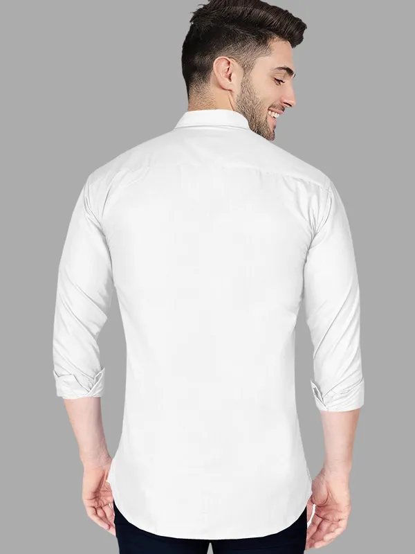 White_Cotton_Blend_Regular_Fit_Full_Sleeve_Solid_Long_Shirt_For_Men