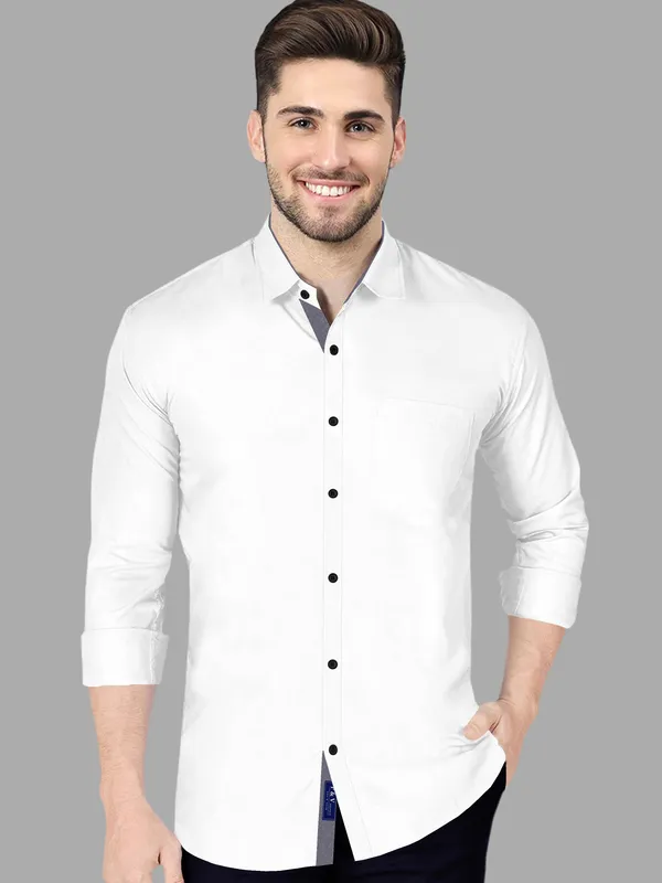 White_Cotton_Blend_Regular_Fit_Full_Sleeve_Solid_Long_Shirt_For_Men