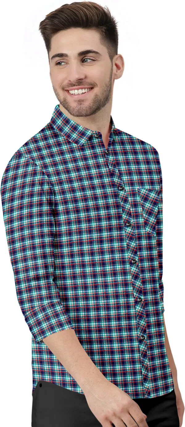 Dark_Blue_&_Light_Blue_Cotton_Blend_Regular_Fit_3/4th_Sleeve_Checkered_Long_Shirt_For_Men