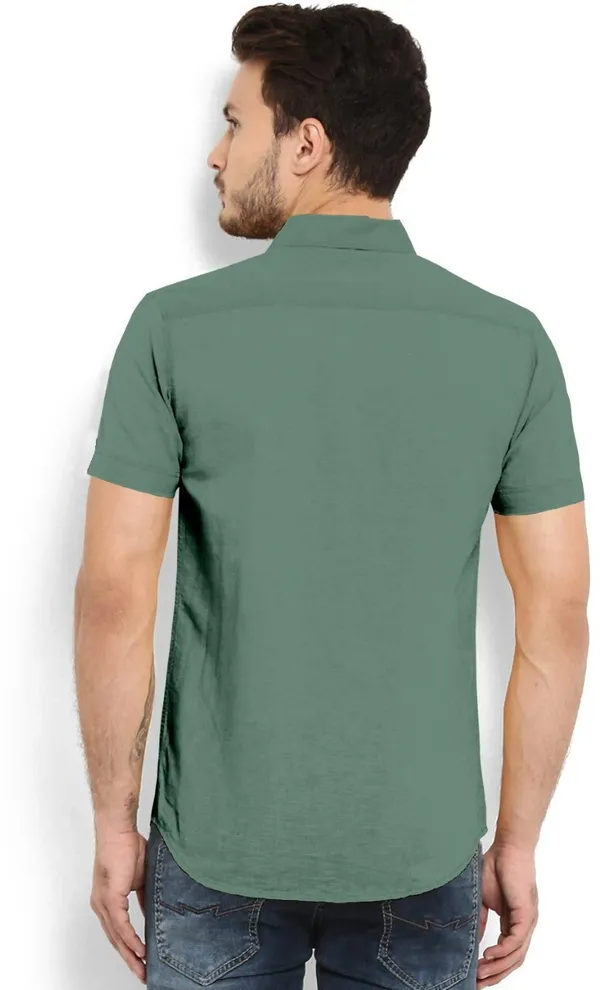 Mehendi_Cotton_Blend_Slim_Fit_Short_Sleeve_Solid_Hip_Length_Shirt_For_Men