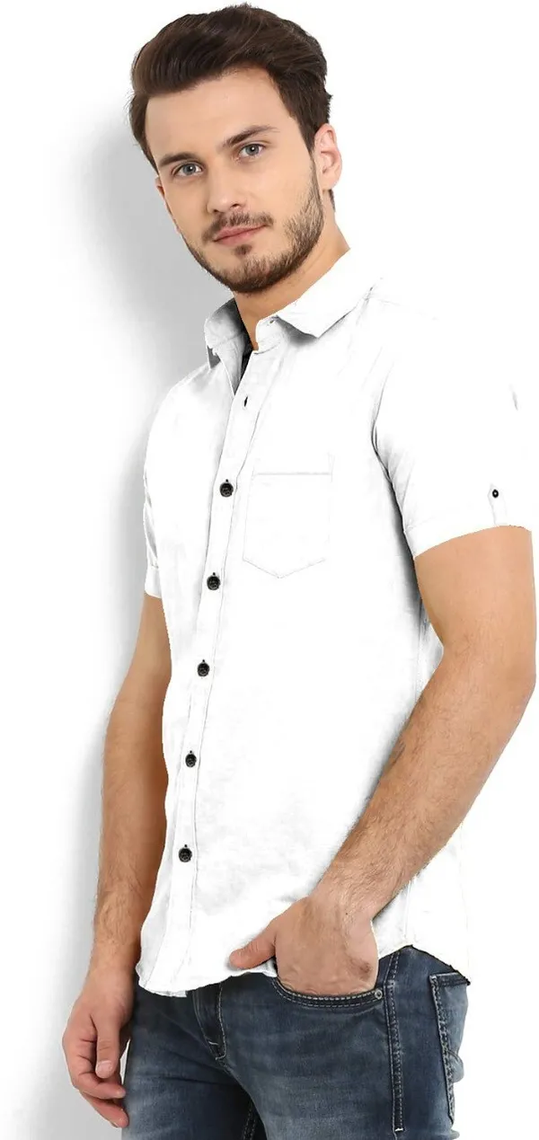 White_Cotton_Blend_Slim_Fit_Short_Sleeve_Solid_Hip_Length_Shirt_For_Men