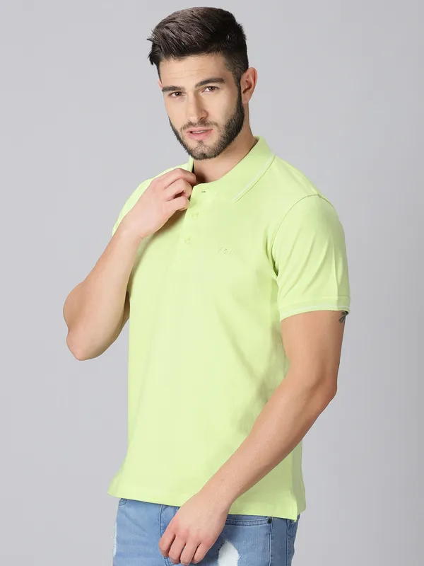 Green_Pure_Cotton_Solid_Polo_Neck_Loose_Fit_Half_Sleeve_T-Shirt_For_Men