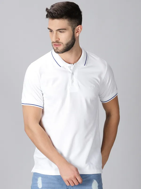 White_Pure_Cotton_Solid_Polo_Neck_Loose_Fit_Half_Sleeve_T-Shirt_For_Men
