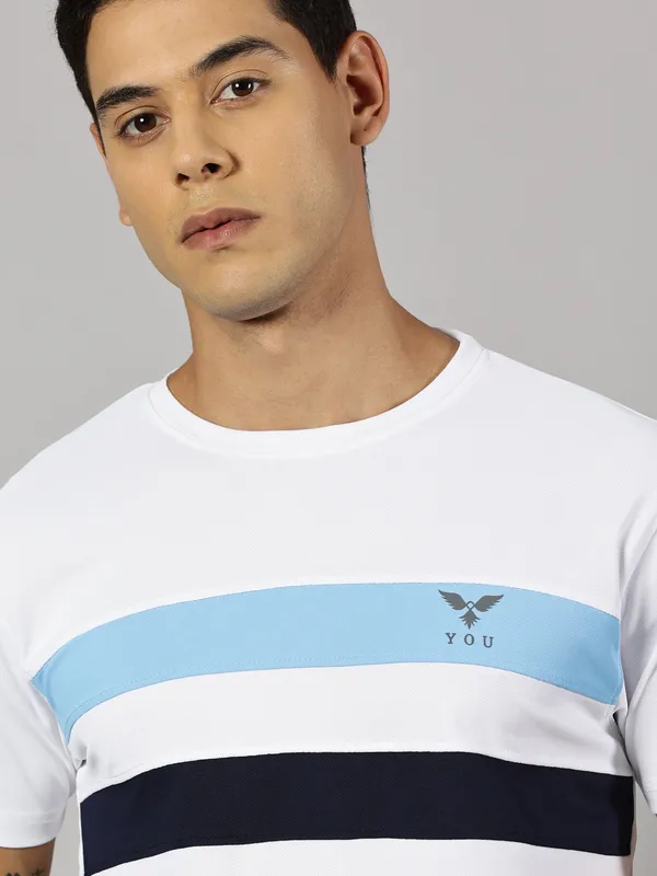 White_Polyester_Striped_Round_Neck_Regular_Fit_Half_Sleeve_T-Shirt_For_Men