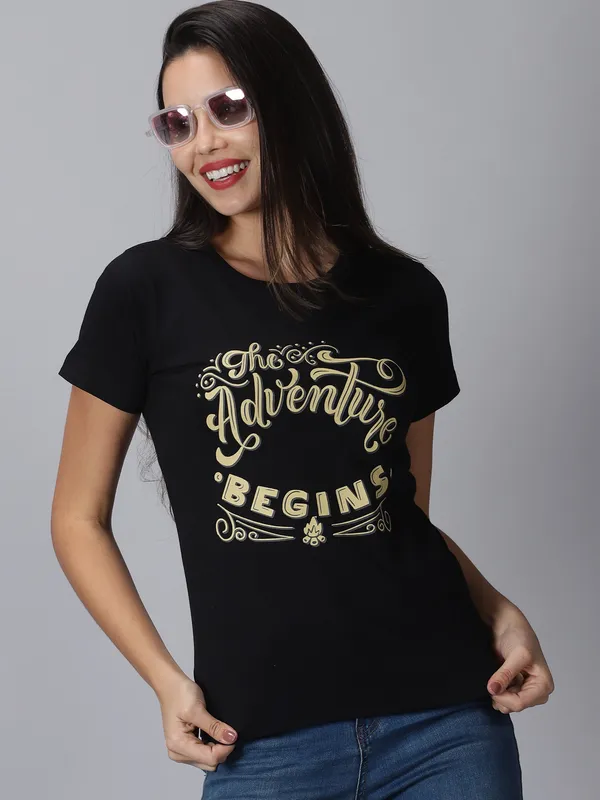 Black_Pure_Cotton_Printed_Round_Neck_Slim_Fit_Half_Sleeve_T-Shirt_For_Women