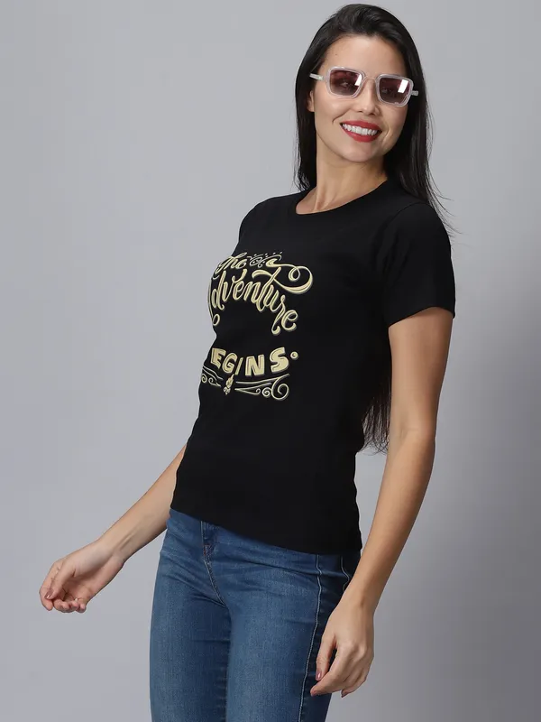 Black_Pure_Cotton_Printed_Round_Neck_Slim_Fit_Half_Sleeve_T-Shirt_For_Women
