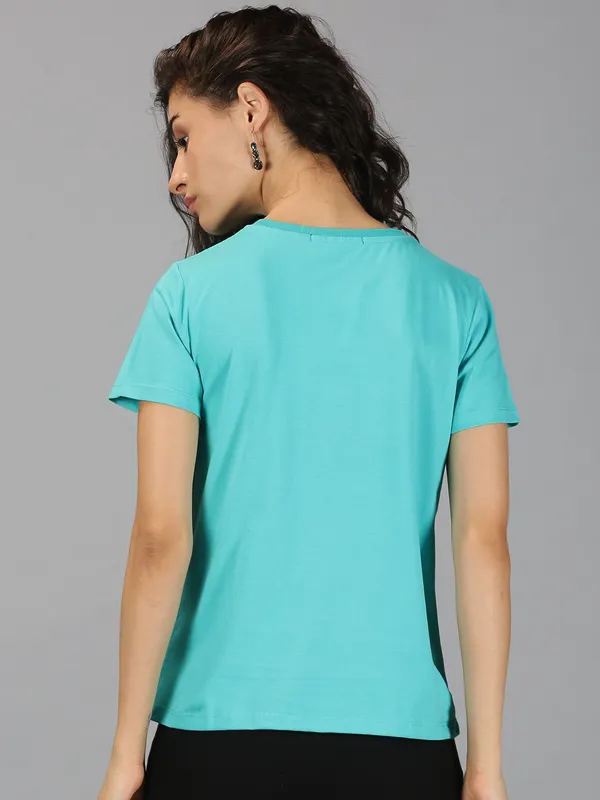 Green_Pure_Cotton_Graphic_Print_Round_Neck_Slim_Fit_Short_Sleeve_T-Shirt_For_Women