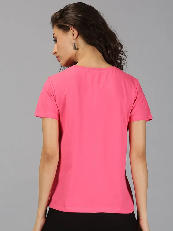 Pink_Pure_Cotton_Graphic_Print_Round_Neck_Slim_Fit_Short_Sleeve_T-Shirt_For_Women