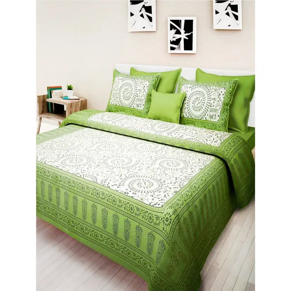 Green_Queen_Size_Tapestry_Printed_With_2_Pillow_Cases_With_Thread_Count_(180)