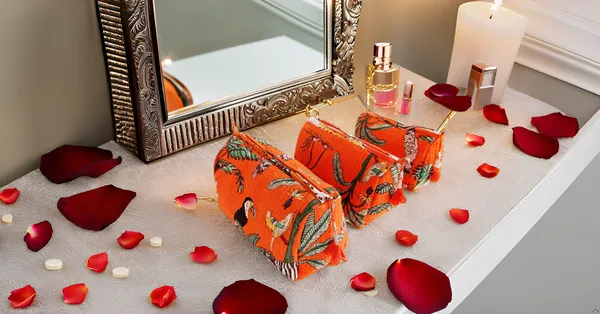 Multicolor_Cosmetic_Bags_Set,_3_Piece_Make_Up_Organizer_Bag_Storage_Bags_With_Zipper_Closure,_Orange,_One_Size,_Makeup_Bag