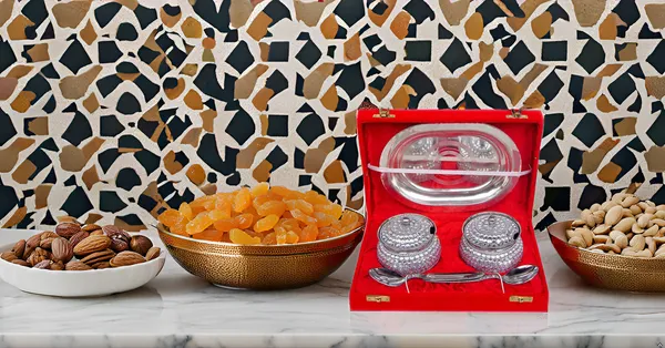 Golden_Decorative_Two_Bowl_Tray_Serving_Set_For_Home_(Bowl_Capacity_200_Ml_Each)