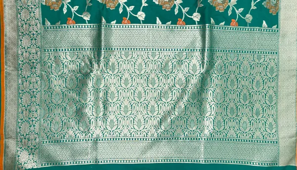 Humairah_Presents_Dark_Green_Katan_Silk_Golden_Zari_Floral_Tilfi_Mina_Jaal_Banarasi_Dual_Shade_Zari_Border_and_Floral_Jaal_Pallu_with_Green_Blouse