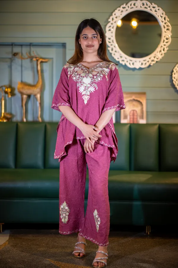 Plum_Short_Summer_Cool_Kashmiri_Aari_Embroidery_Crushed_Kaftaan_Cord_Set
