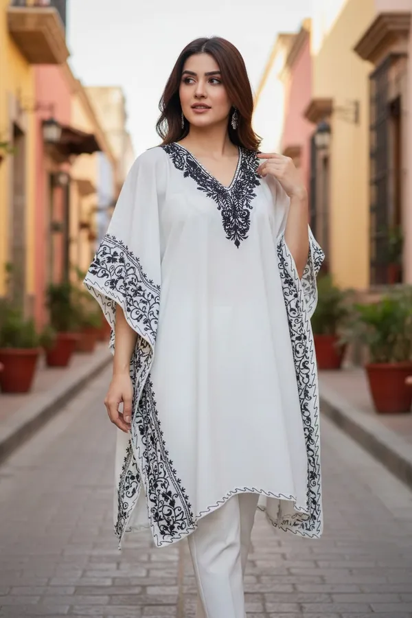 BLACK_ON_WHITE_SUMMER_COOL_KAFTAAN