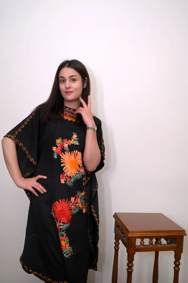Black_Summer_Cool_Crushed_Cotton_Kashmiri_Aari_Embroidery__Long_Kaftaan
