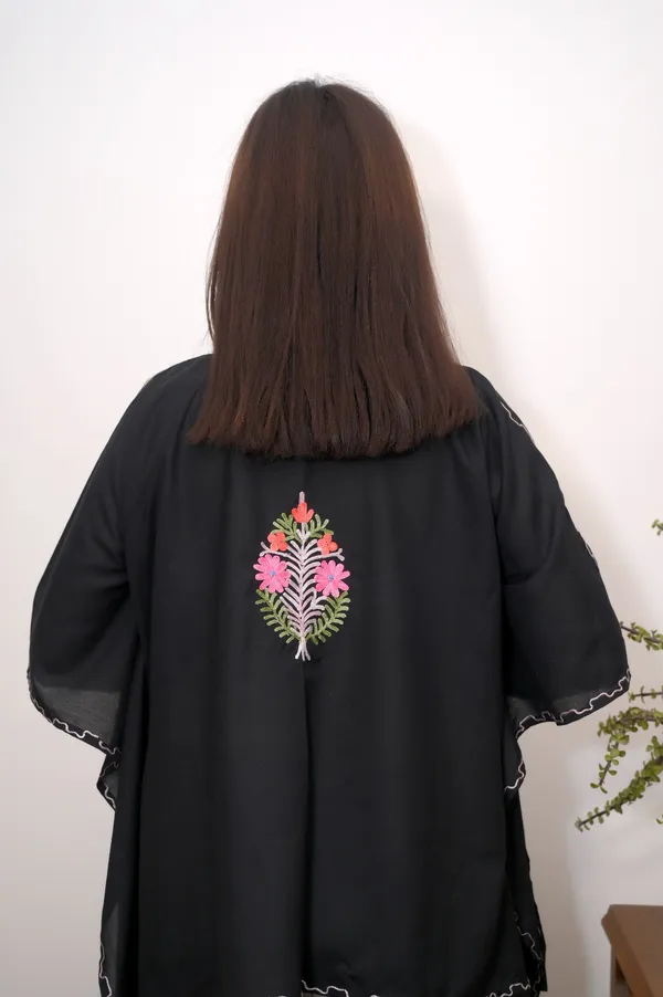 Black_Summer_Cool_Kashmiri_Aari_Embroidery_Short_Kaftaan