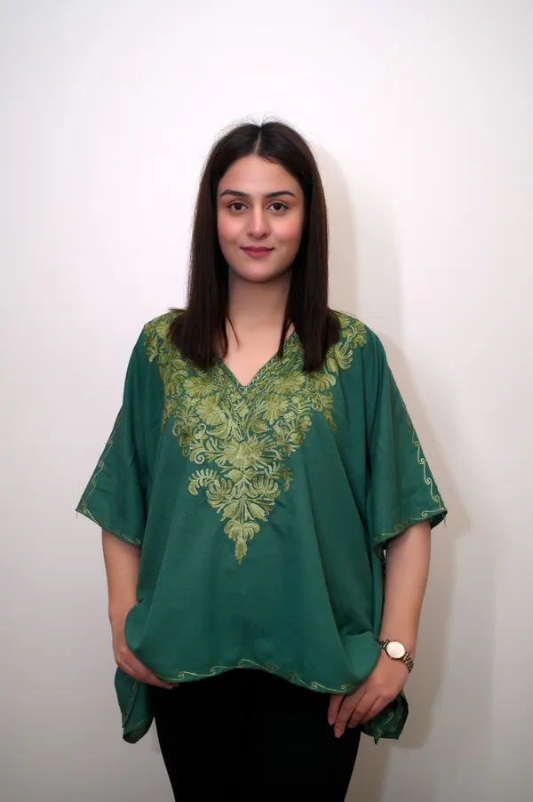 Castleton_Green_Summer_Cool_Kashmiri_Aari_Embroidery_Short_Kaftaan