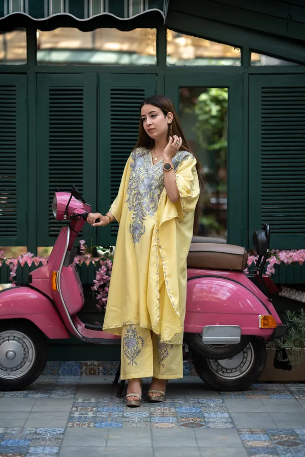 Pale_Yellow_Summer_Cool_Kashmiri_Aari_Embroidery_Kaftaan_Cord_Set