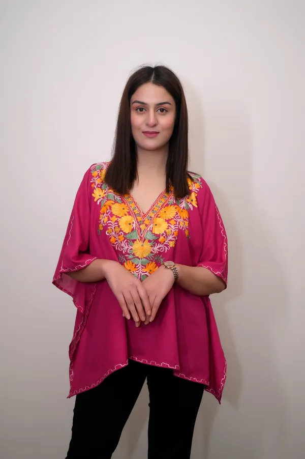 Pink_Summer_Cool_Kashmiri_Aari_Embroidery_Short_Kaftaan