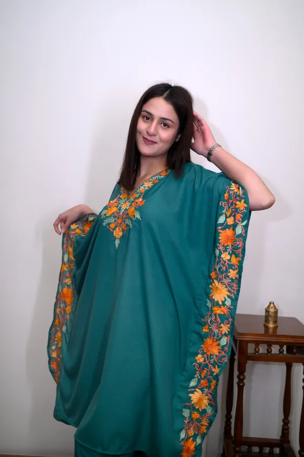 Teal_Summer_Cool_Kashmiri_Aari_Embroidery_Kaftaan_Cord_Set
