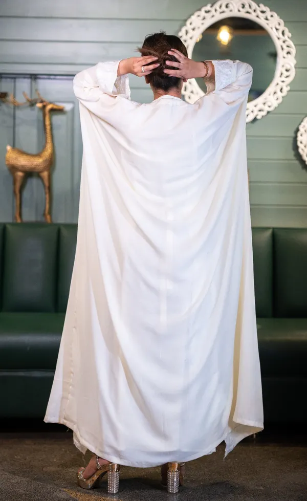 TWO_PIECE_GOWN_KAFTAN_SET_WHITE