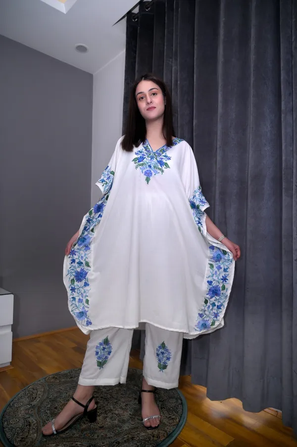 White_Summer_Cool_Kashmiri_Aari_Embroidery_Kaftaan_Cord_Set