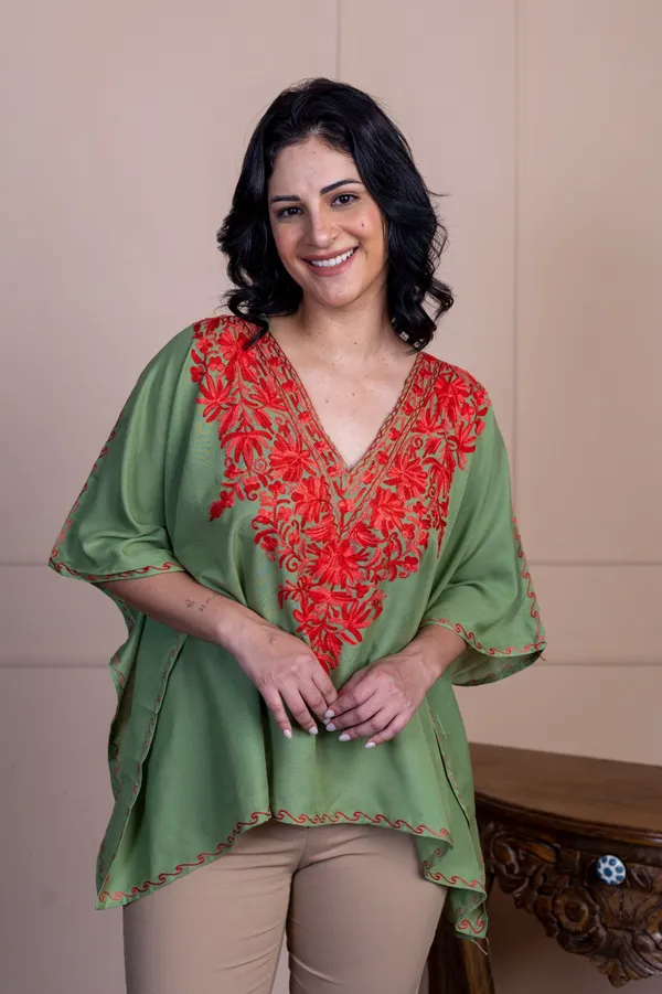 Pastel_Green_Summer_Cool_Kashmiri_Aari_Embroidery_Short_Kaftan_For_Women