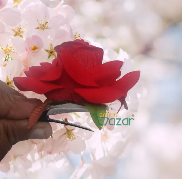 8_Pc_-_Big_Rose_Alligator_Clips_-_Red