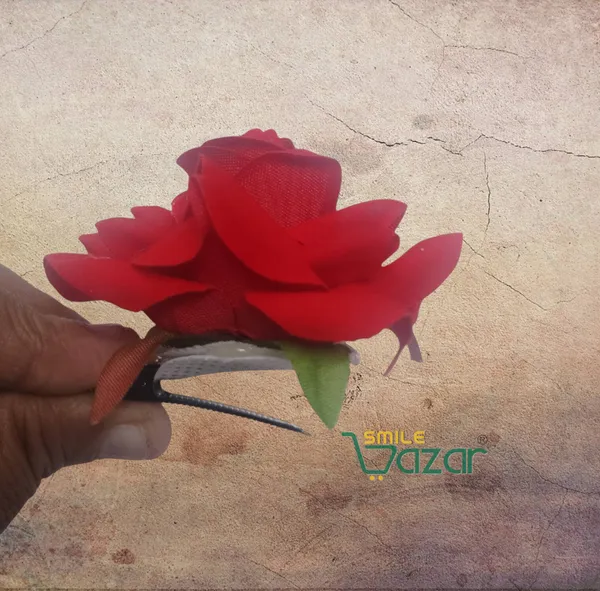 8_Pc_-_Big_Rose_Alligator_Clips_-_Red
