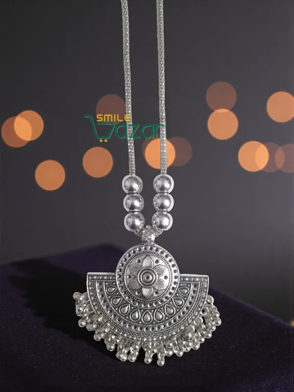 Artificial_Oxidised_Fancy_Silver_Big_Pendant_Necklace_Stylish_Necklace_Chain_Jewellery_-_1_PC
