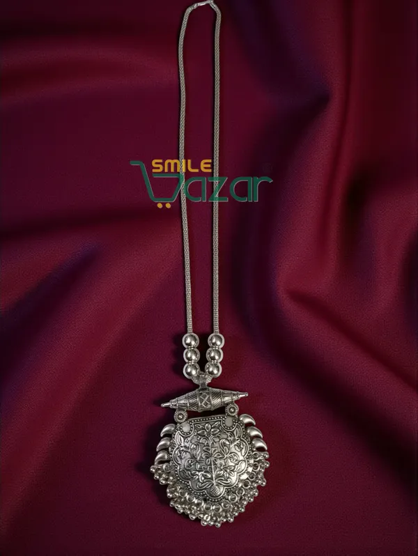 Artificial_Oxidised_Silver_Big_Pendant_Necklace_Chain_Stylish_Jewellery__–_Antique_Statement_Jewellery_for_Girls_&_Women_-_1_PC